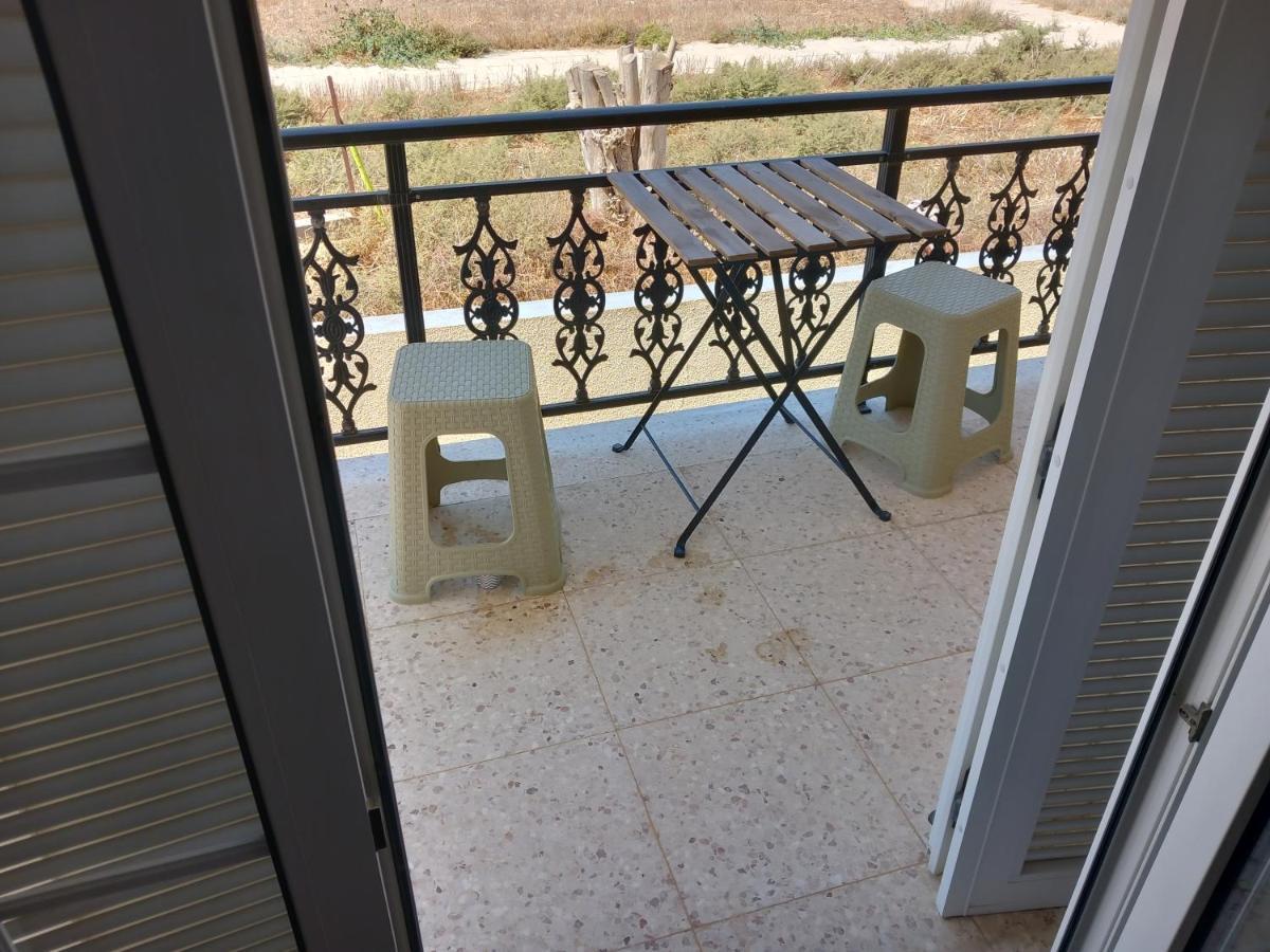 Ferienwohnung Vasilis House Dromolaxia Exterior foto